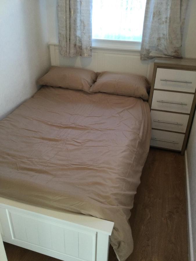 Hillview Apartment บรีน ภายนอก รูปภาพ